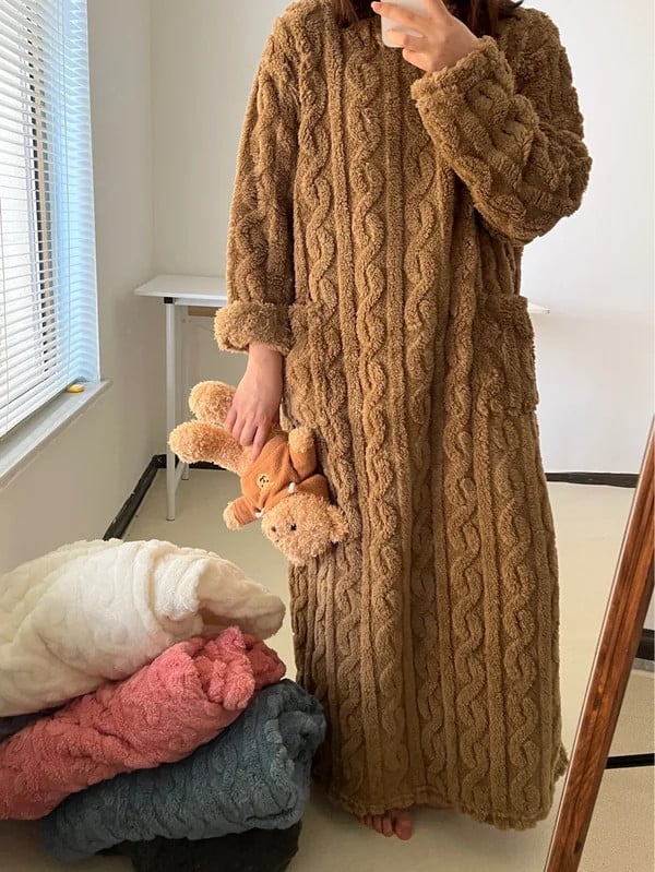 Winter Coral Samt warme Haus Pyjama