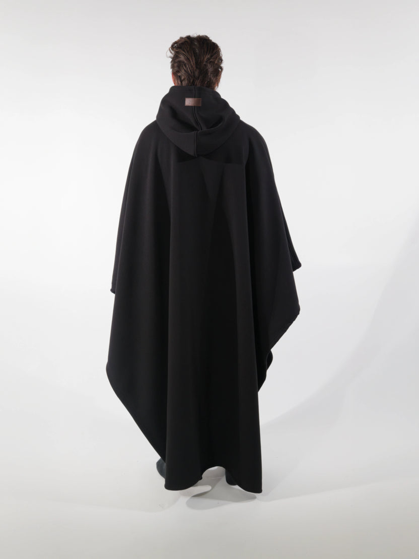 Cape douillette pour les soirées d'hiver ❄️ | Soldes de Noël : jusqu'à 40 % de réduction et sans frais cachés ! 🎁 
