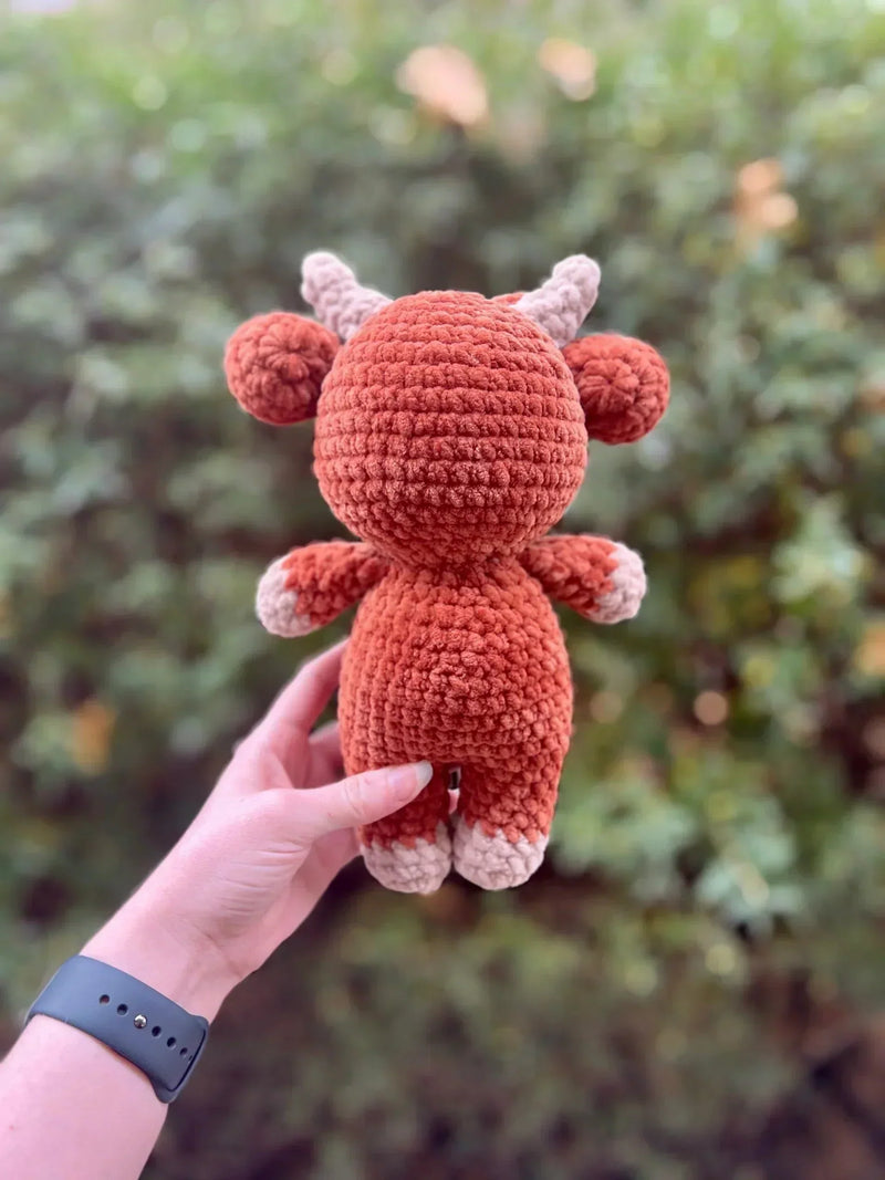 🌟 Modèle d'amigurumi vache Highland au crochet tout doux 🐮 – Kit DIY et peluches prêtes à l'emploi | 50 % de réduction pour le Black Friday 🎁