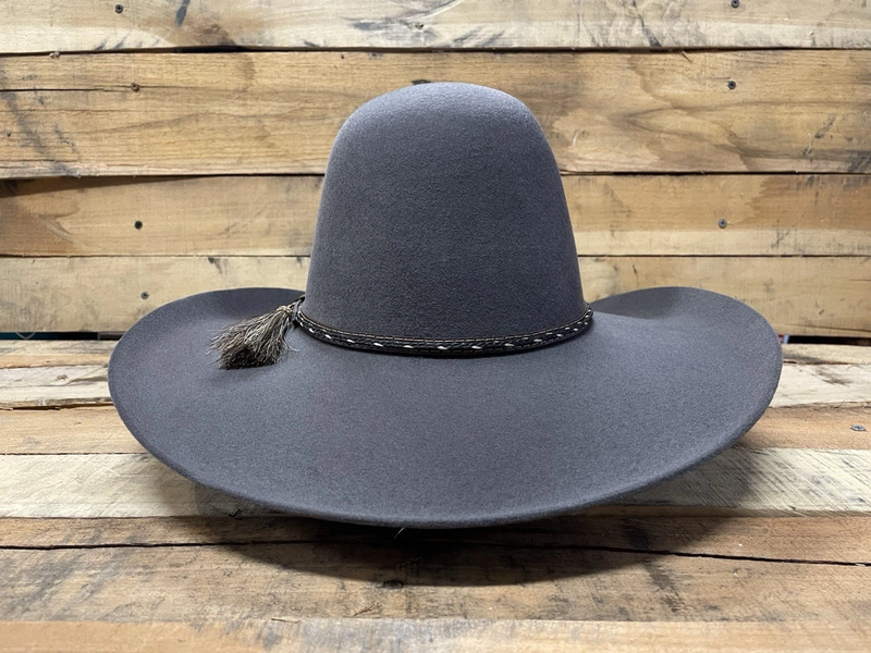 Authentischer Cowboy-Western-Gus-Stil