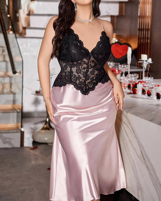 Sexy Satin-Spitzennachthemd in Übergröße