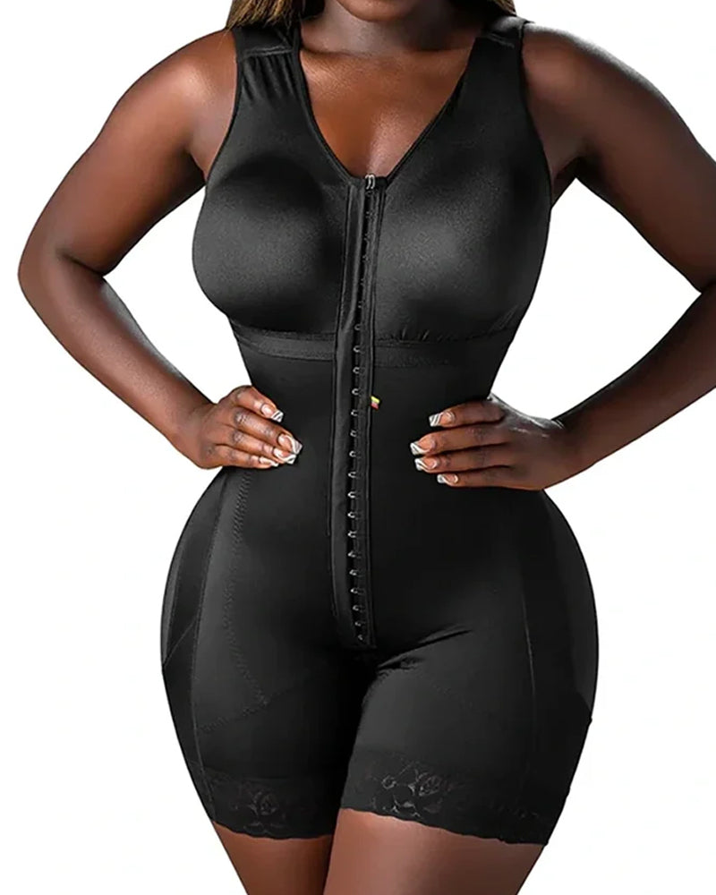Shapewear für die postoperative Erholung nach Bauchstraffung und Hüftlifting