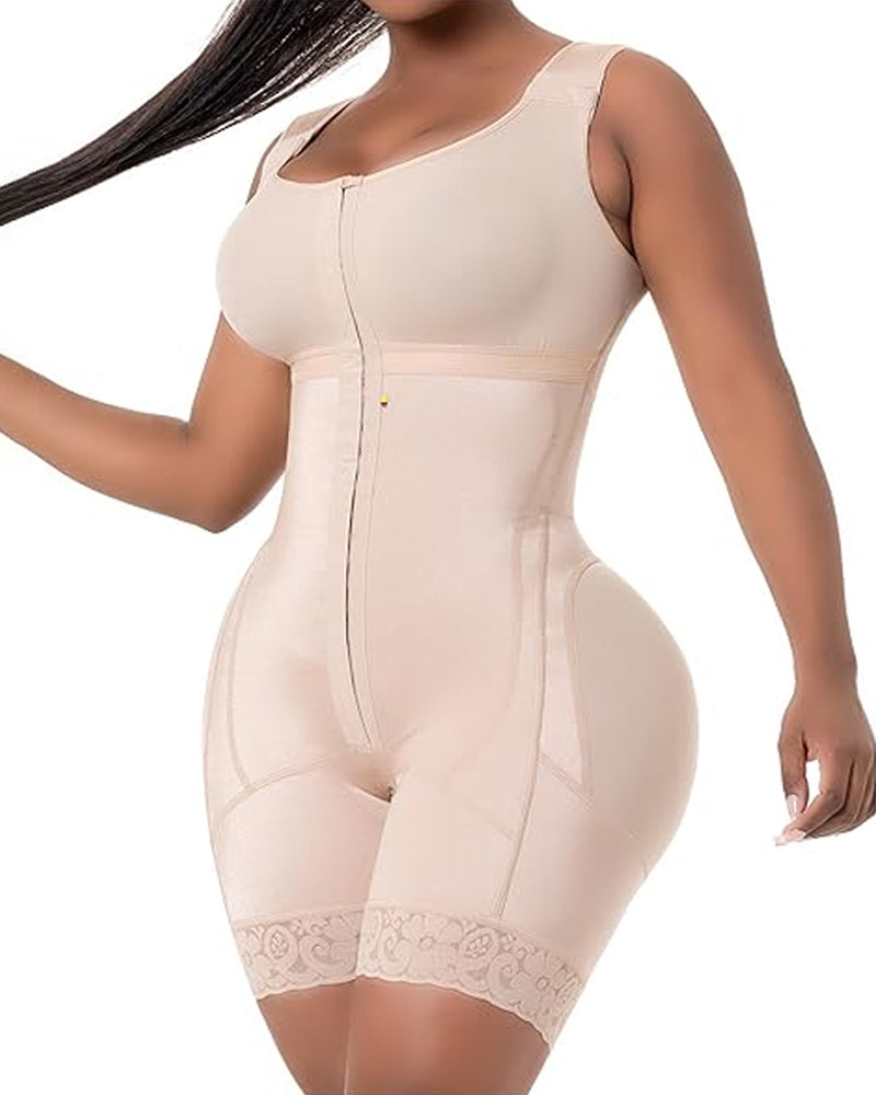 Shapewear für die postoperative Erholung nach Bauchstraffung und Hüftlifting