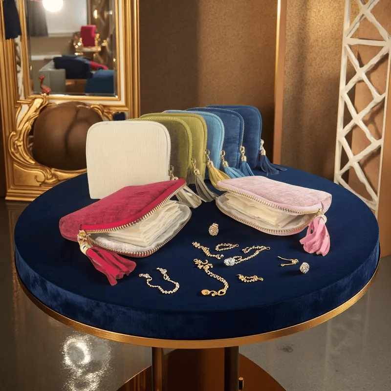 (Neuheiten) Kuschelwohl™ Reise-Schmucketui mit Reißverschluss & Fächern – Kompakter Organizer – 🎄 Neue Farben & Weihnachts-Sale