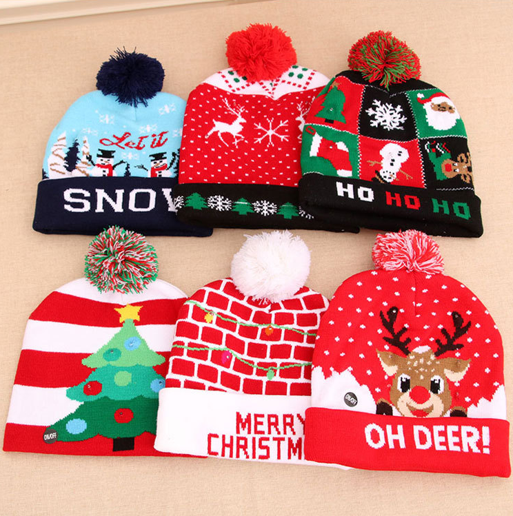 🎁 Vente anticipée de Noël 2025 – Bonnet de Noël lumineux à LED avec motif renne (Let It Snow) ✨