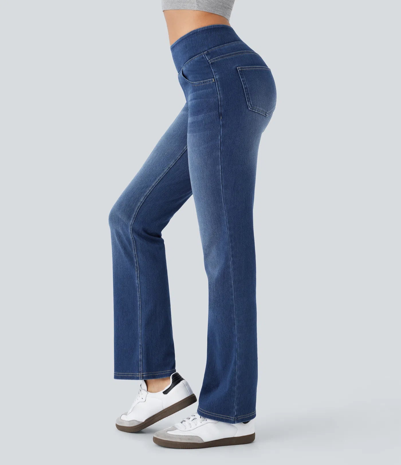 Kuschelwohl™ High-Waist Bootcut Jeans im Washed-Look mit Taschen – Großer Weihnachts-Sale (Bis zu -50%)