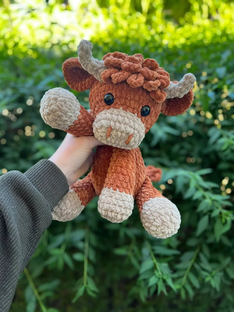🌟 Modèle d'amigurumi vache Highland au crochet tout doux 🐮 – Kit DIY et peluches prêtes à l'emploi | 50 % de réduction pour le Black Friday 🎁
