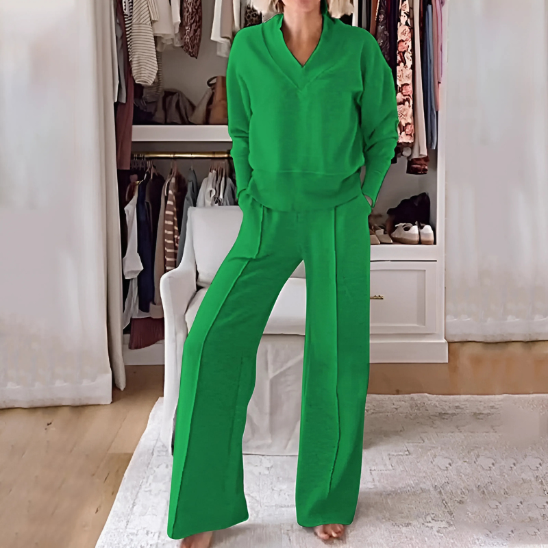 Bequemes Lounge-Set in V-Form mit Hose in weiter Passform