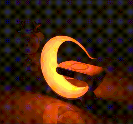 🎁Last Day Sale 49% OFF🔥Kuschelwohl Multifunktionaler Bluetooth-Lautsprecher – Farbwechsel, kabelloses Laden & Wecker, jetzt im Weihnachtsrabatt 🎄