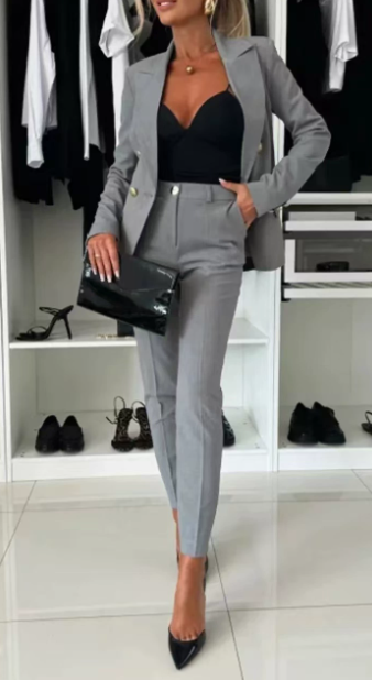 🔥PROMOTION EXCEPTIONNELLE : 50 % DE RÉDUCTION🔥 Ensemble blazer croisé et pantalon tailleur pour femme