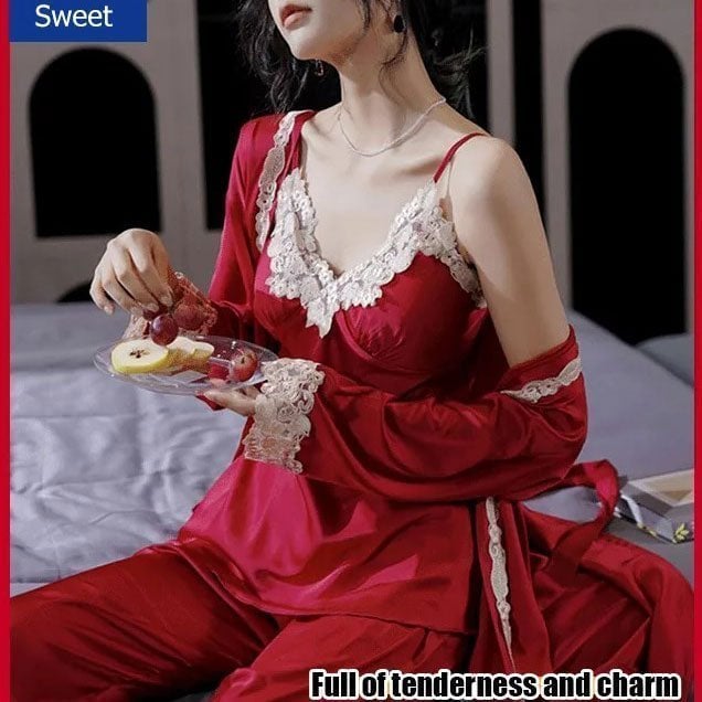 Kuschelwohl™ Eisseide-Schlafanzug Set mit Spitze (2- oder 5-teilig) – Sexy & Bequem 🎁 Weihnachts-Sale