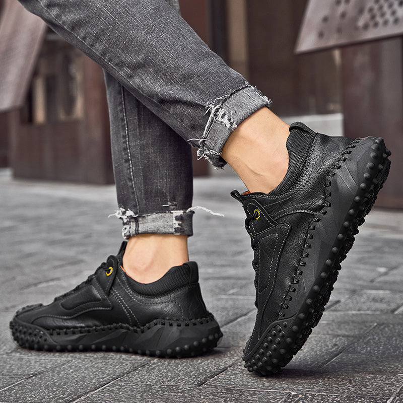 (⏰Räumungsverkauf – 70 % Rabatt🔥) Vintage-Wanderschuhe für Herren aus Leder – Echtes Leder, orthopädische Fußgewölbeunterstützung, breite Zehenbox, wasserdicht, atmungsaktiv, handgenäht, rutschfest, leichte Schuhe zum Autofahren und Wandern