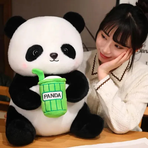 Kuschelwohl Premium Panda Plüschspielzeug mit Bubble Tea – Superweich & Liebenswert, Perfekt als Geburtstagsgeschenk für Kinder | 50% RABATT 🐼🍹