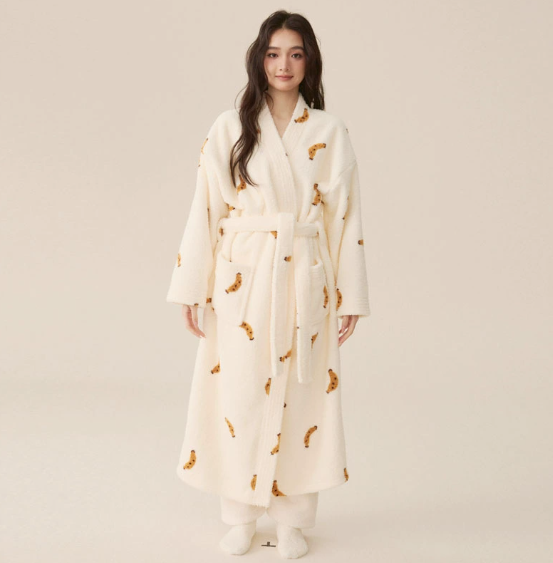 (Neuheiten) Kuschelwohl™ Das ultimative Geschenk-Set: Premium Bademantel & Gutschein – 🎄 Neue Farben & Weihnachts-Sale