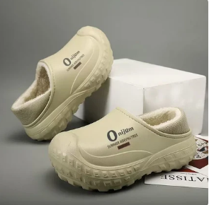 Kuschelwohl® Premium Herren-Winterpantoffeln – Wasserdicht, Tierfreundlich & Echte Wolle | 🎄 Großer Weihnachts-Sale