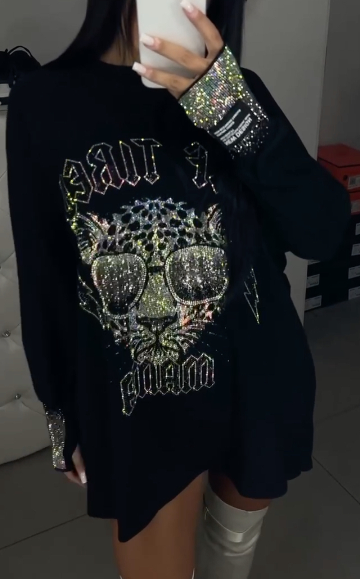 Damen-Freizeittop mit Rundhalsausschnitt, Leopardenmuster und Strasssteinen