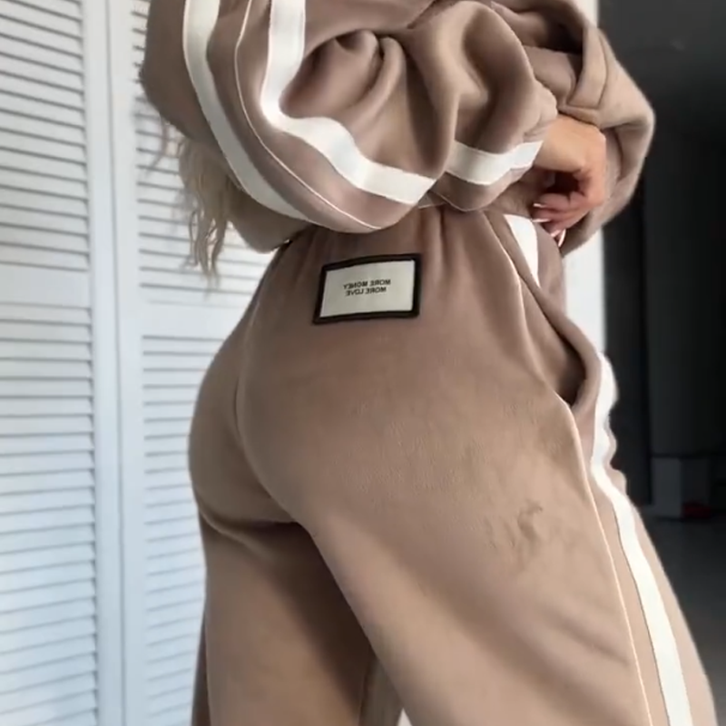 Ensemble deux pièces pour femme avec taille élastiquée contrastante, composé d'une veste et d'un pantalon