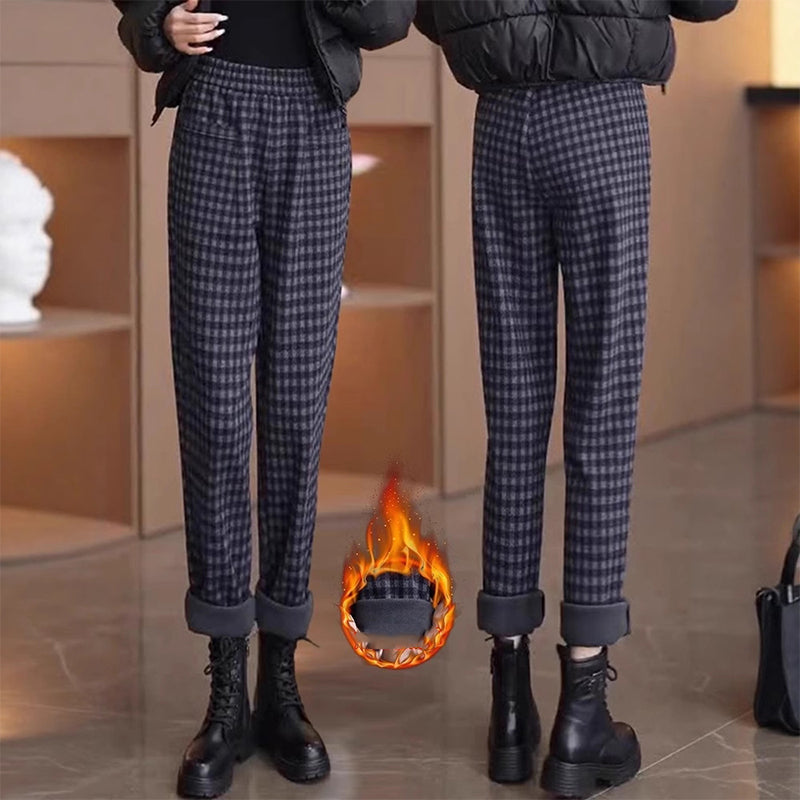 Pantalon pour femme à carreaux et jambes droites 