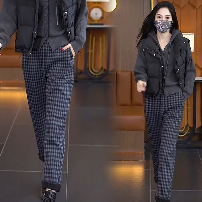 Pantalon pour femme à carreaux et jambes droites 
