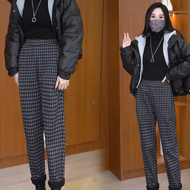 Pantalon pour femme à carreaux et jambes droites 