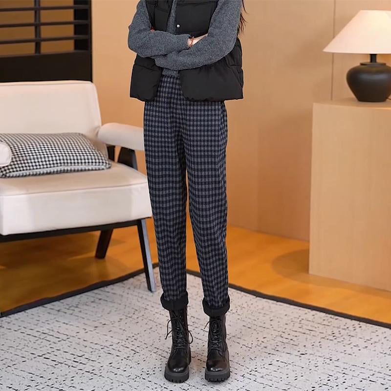 Pantalon pour femme à carreaux et jambes droites 