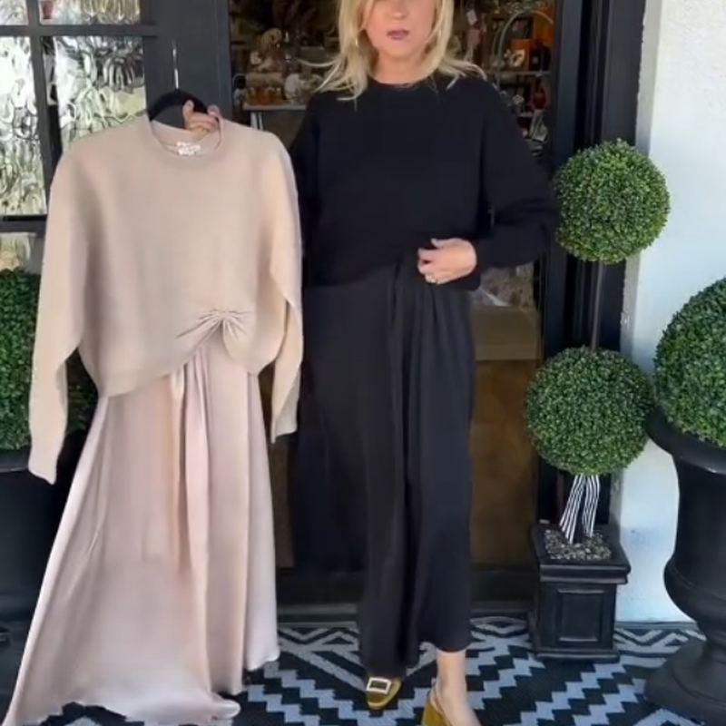 ✨ Ensemble deux pièces best-seller pour femme : haut à nouer et robe maxi fluide 🌸