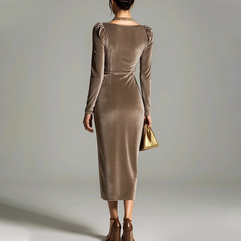 ✨Bequem und elegant! 💃Langärmeliges Kleid mit Wasserfallausschnitt, Raffungen und Schlitz.