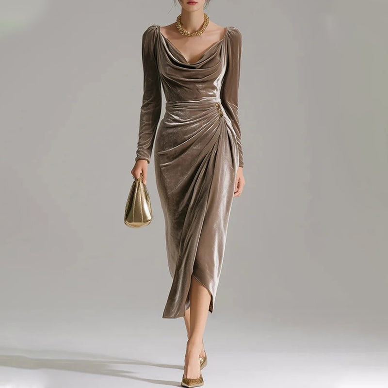✨Bequem und elegant! 💃Langärmeliges Kleid mit Wasserfallausschnitt, Raffungen und Schlitz.