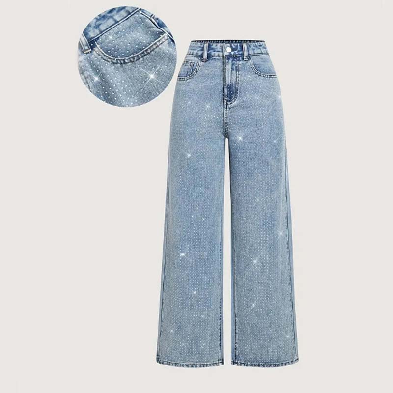 Stylische Damenjeans mit Strassverzierungen
